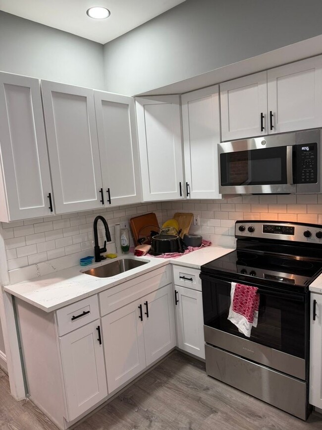 Photo - 50 Gorman Ave Unit A available $850 A