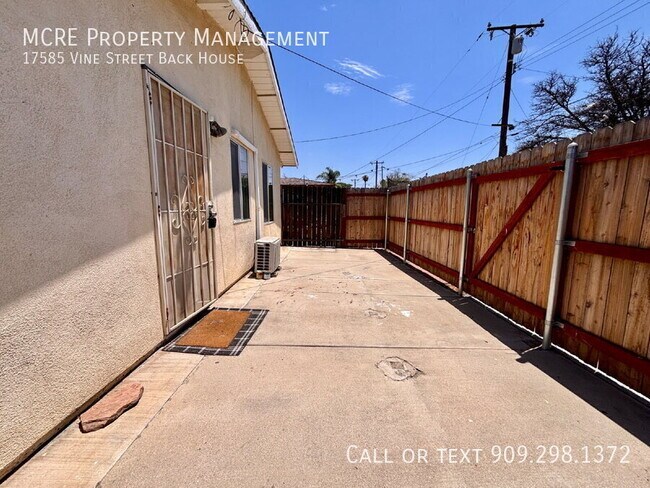 17585 Vine St