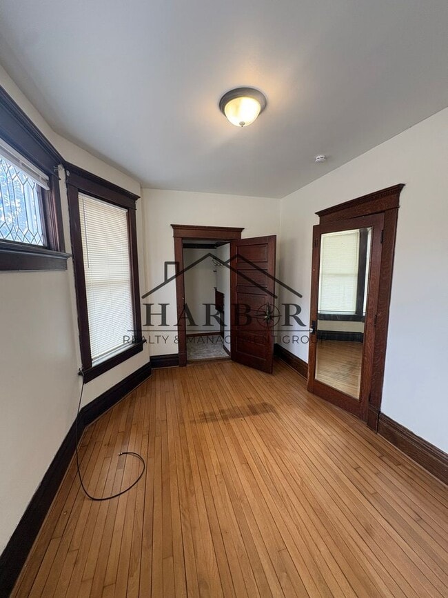 Photo - 711 1st Dr NW Unidad A