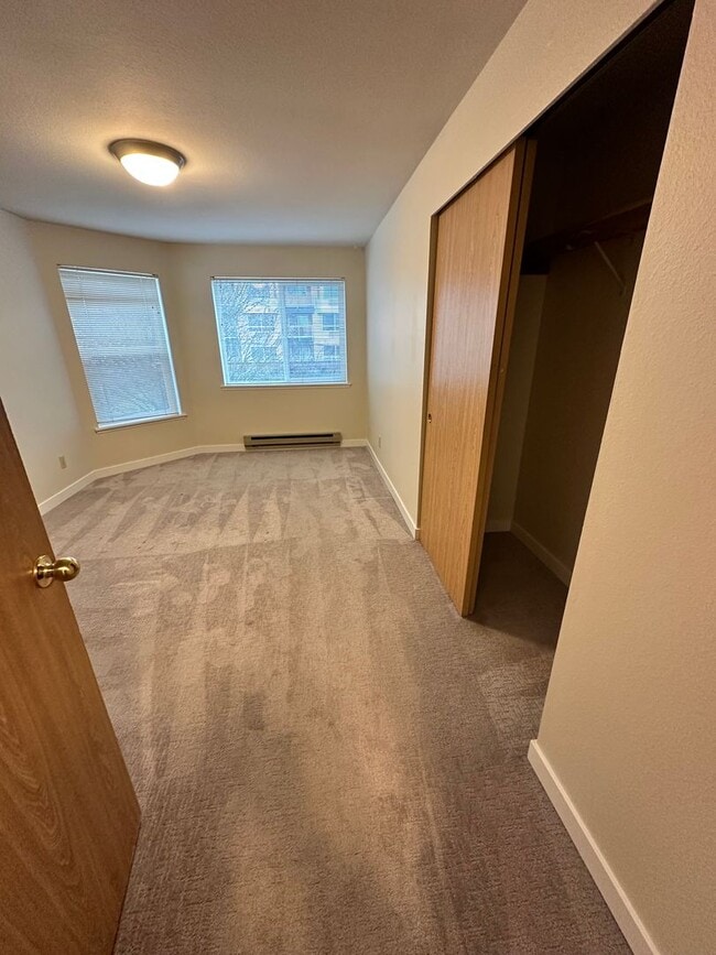 Photo - Watermarke Apts.