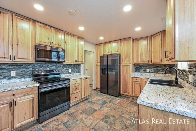 Photo - 16729 E Layton Ave