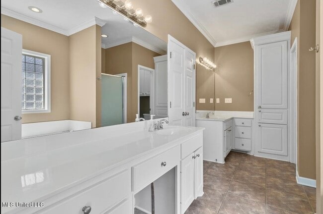 Photo - 292 Cherry Bark Dr