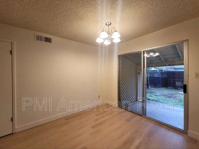 Photo - 6349 Seastone Way