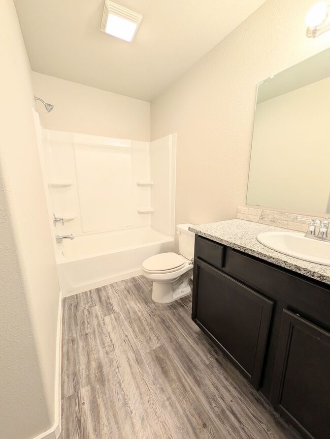 Photo - 1637 133rd St Unit B