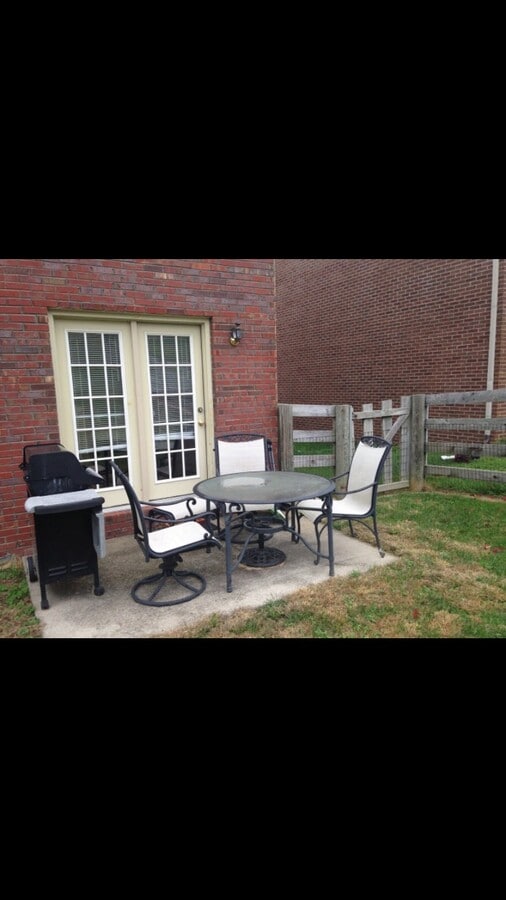 Photo - 1041 Blackwell Ct