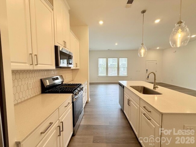 Photo - 206 Silver Fleet Dr