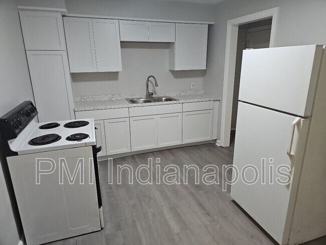Photo - 2926 E 17th St Unidad B
