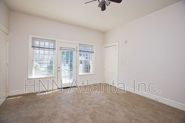 Photo - 433 N Highland Ave NE Unit 3