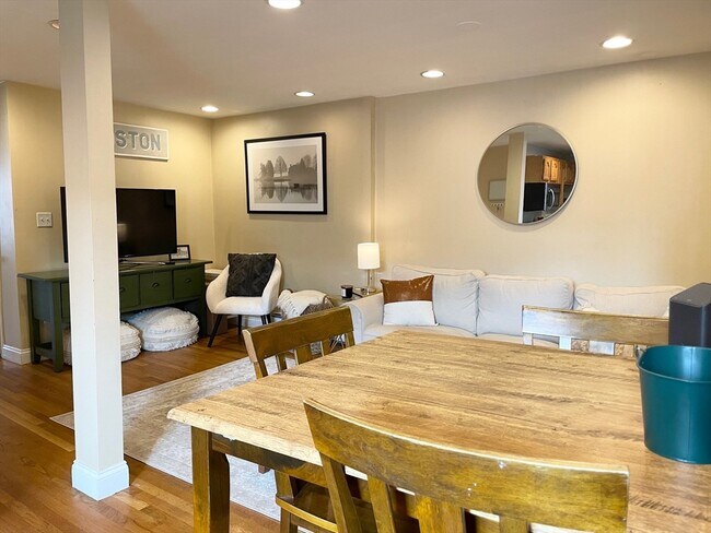 Photo - 4 O St Unit 3