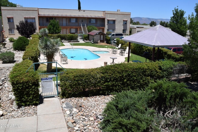 Building Photo - 1200 Lanny Ave Unit 42