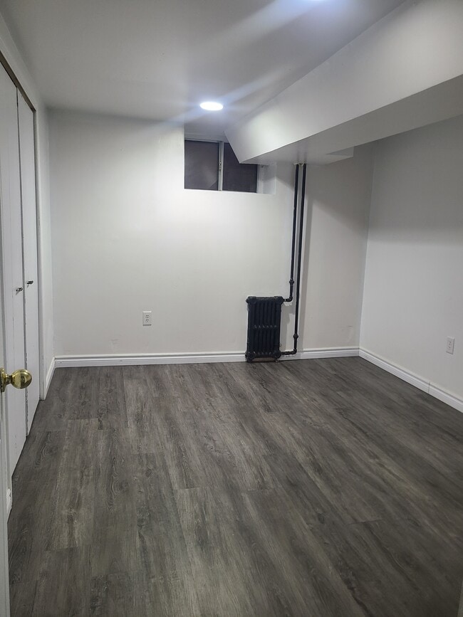 Photo - 257 Main St W Unit 1
