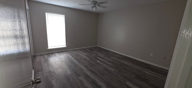 Photo - 650 Central Ave