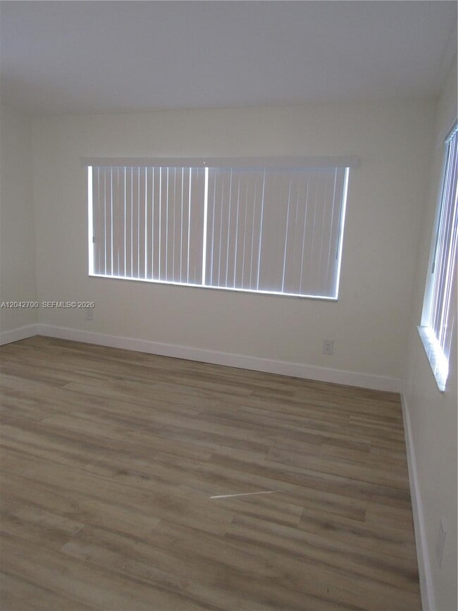 Photo - 4525-4528 28th St SW Unit 4525