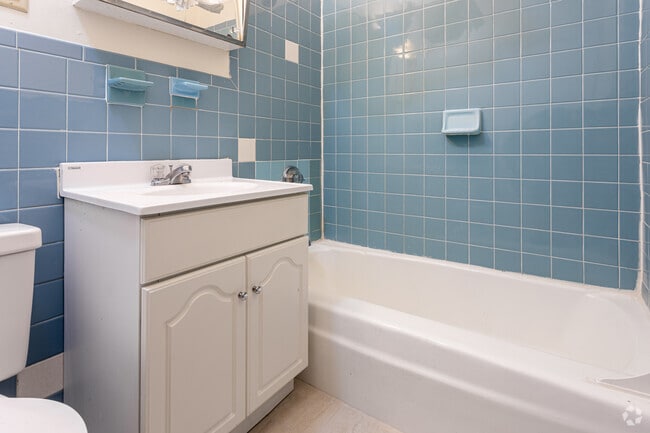 1BR, 1BA