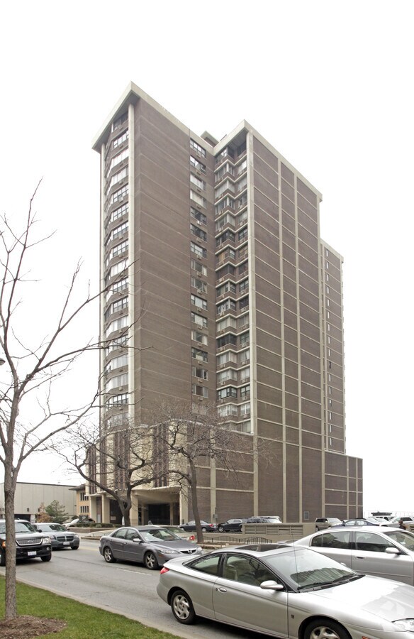 Photo - Sheridan Point Condominiums