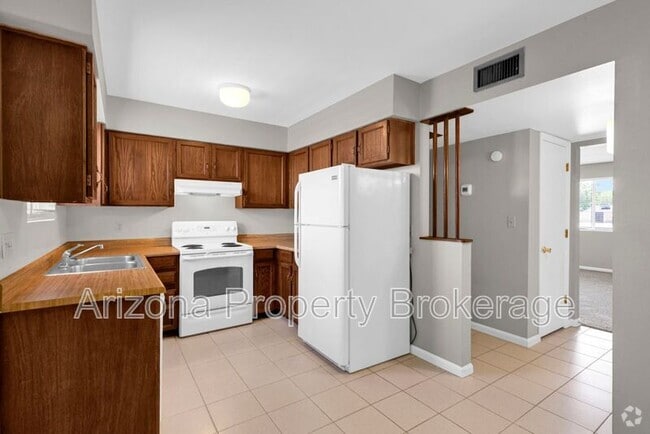 Building Photo - 3934 E Piccadilly Rd Rental