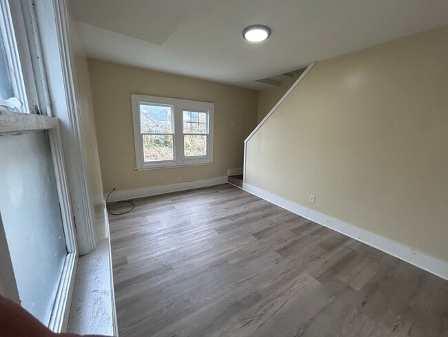 Photo - 501 Plymouth Ave Unit 3- Lower Rear