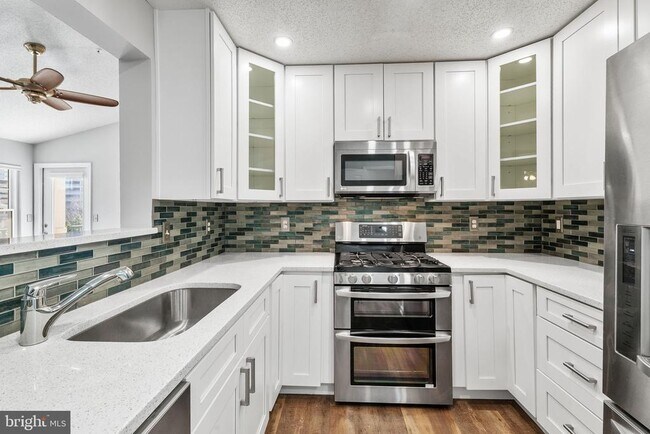 Photo - 12024 Taliesin Pl Unit 33