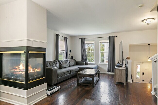 Photo - 361 Holiday Ln