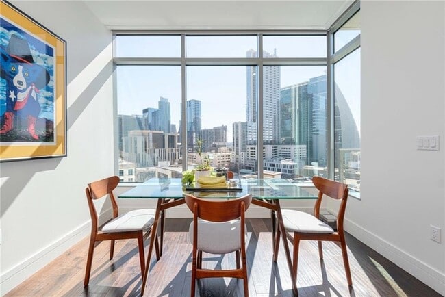 Photo - 501 West Ave Unit 1005