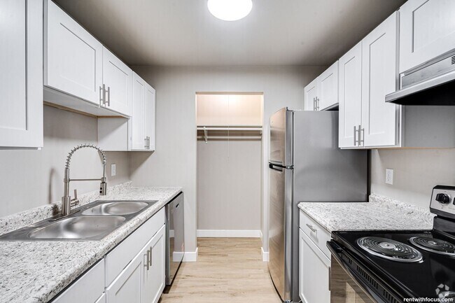 Building Photo - Canopy Ridge Rental