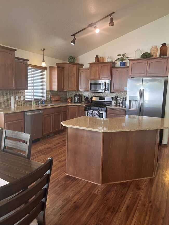 Photo - 2911 W Cranberry Ave