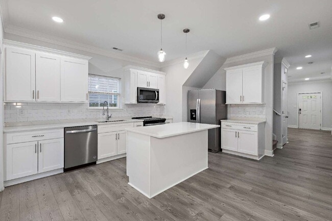 Photo - Almost new home for rent