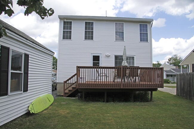 16 E Atlantic Ave