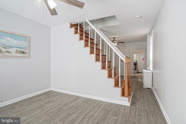 Photo - 2713 Kirkbride St