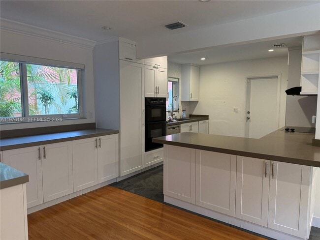 Photo - 1428 Ortega Ave