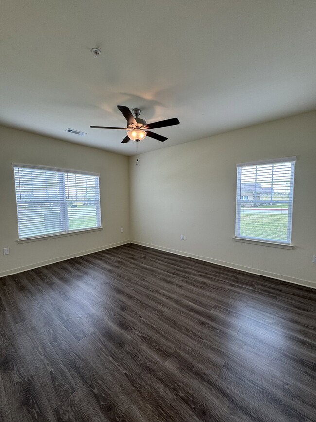 Photo - 10216 Greenland Pk Dr Unit 8107