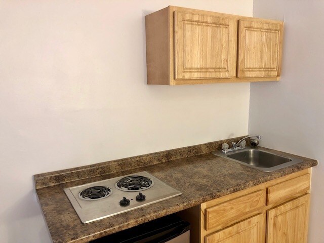 Photo - 854 Beacon St