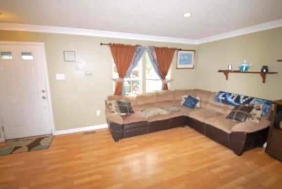 8719 Castlerock Ct