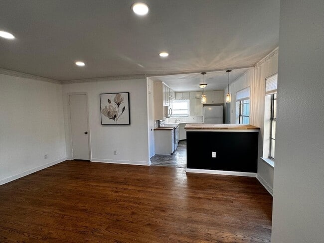 Photo - 6227 St Moritz Ave