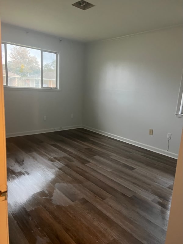 Photo - 2411 Somerset Dr