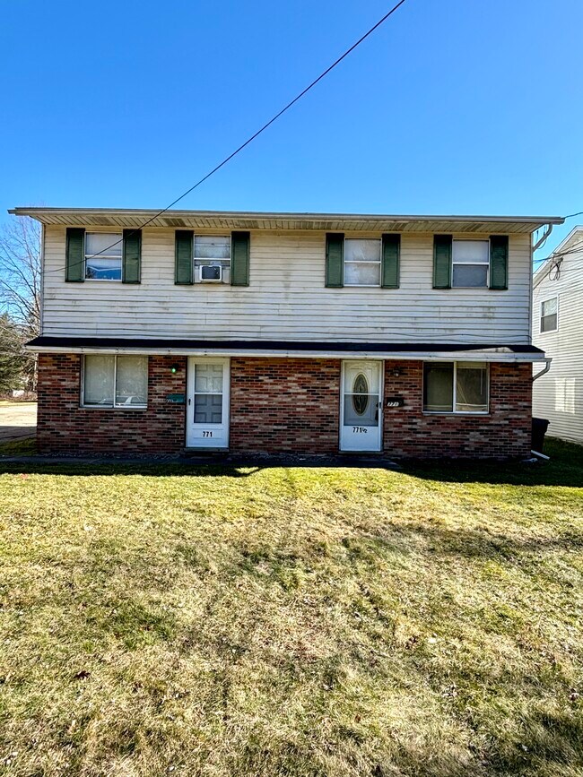 771 Akron Blvd Apartments Unit B Kent, OH