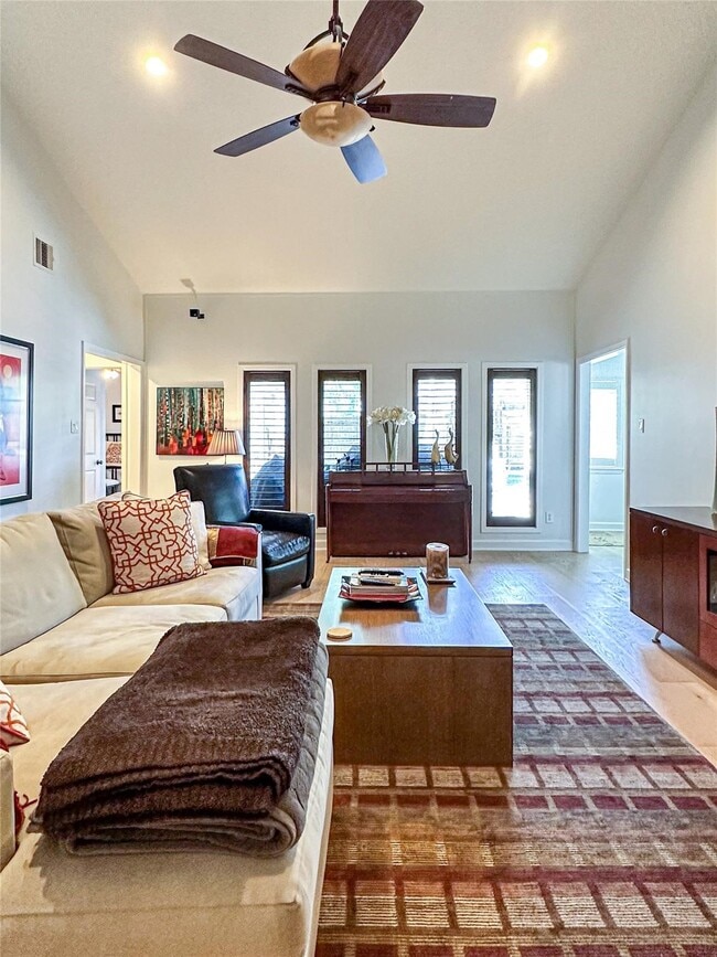 Photo - 1201 Pech Rd