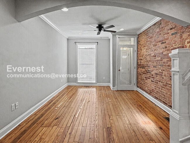 Photo - 2608 Fleet St