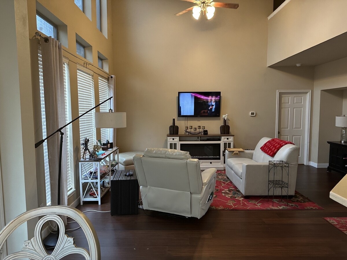Photo - 9322 Meadow Ford Ct