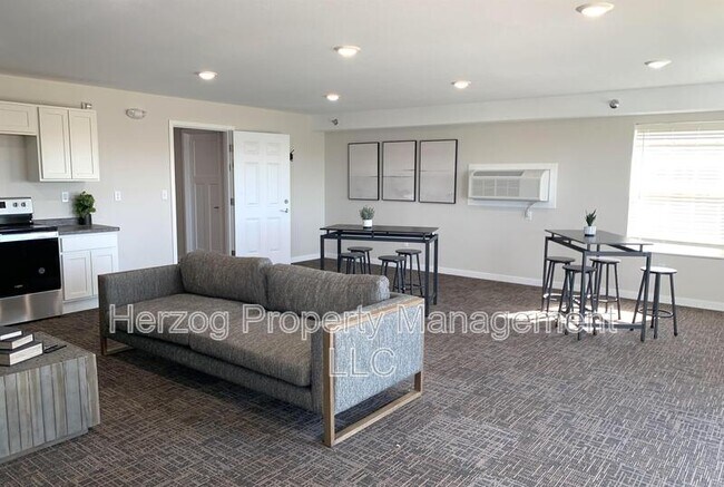 Photo - 1031 30th St NW Unidad Apt 321
