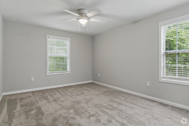 2BR, 2BA - 1,200SF - Bedroom