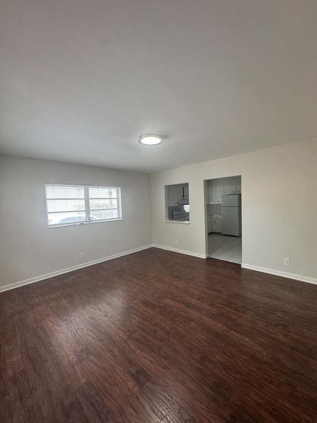 Photo - 5410 NE 22nd Terrace Unidad 12