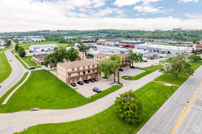 Aerial - 1165 S Riverside Dr Rental