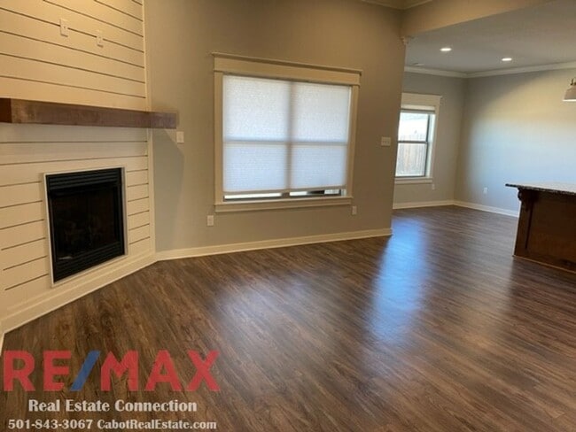 Photo - Sorry No Smoking and No Pets Permitted