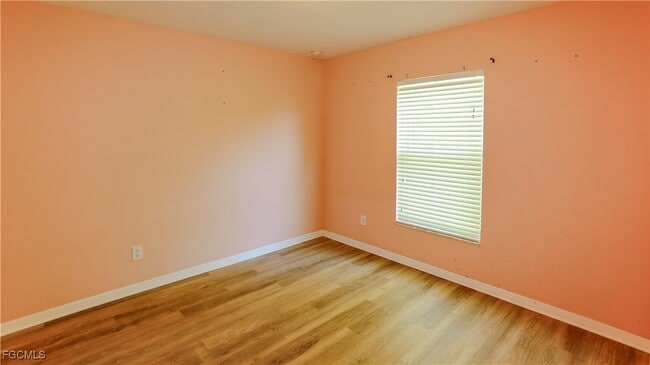 Photo - 317 NE 10th Terrace