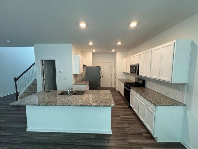 Photo - 3326 Colbury St