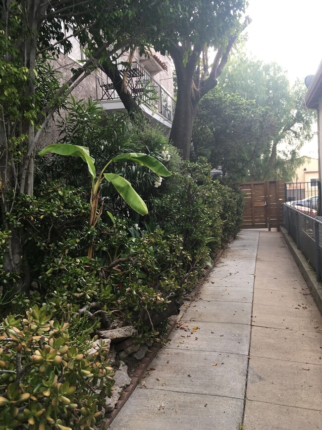 Photo - 2035 N Vista del Mar Ave Unit 2035.75