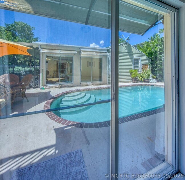 Photo - 216 Ocean Breeze Unit #1 DN