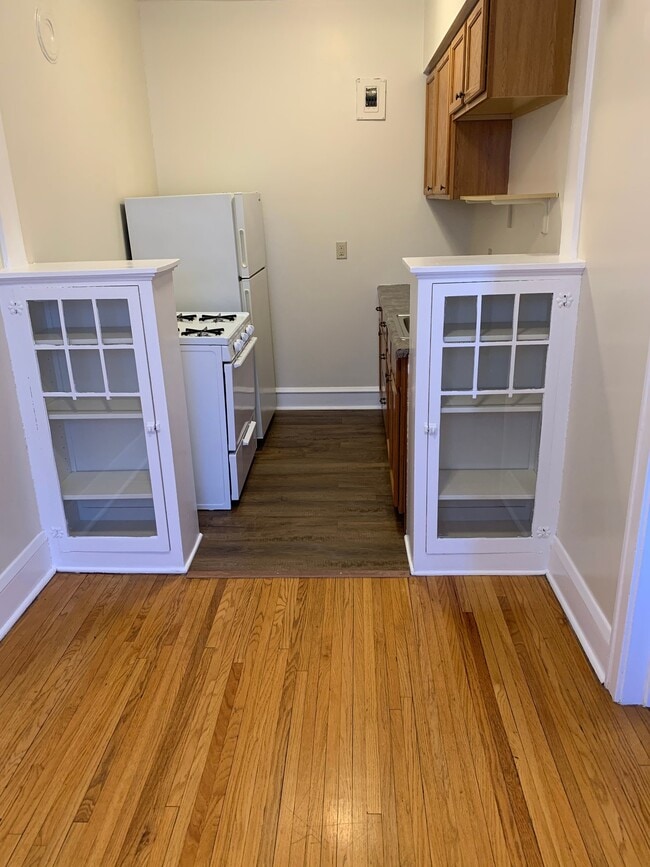 Photo - 145 S Chatsworth St Unit 205