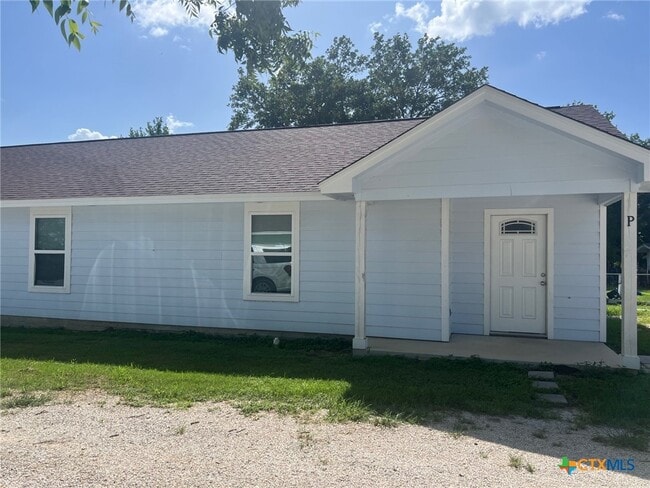 Building Photo - 661 W Austin St